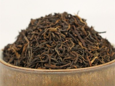 云南产地货源 勐海普洱茶金芽熟茶 宫廷普洱 散茶厂家直销图3