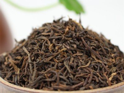 云南产地货源 勐海普洱茶金芽熟茶 宫廷普洱 散茶厂家直销图4