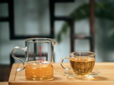 昭君红荒野金骏眉 100g礼盒罐装红茶 福建小种红茶批发图4