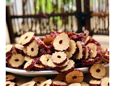 红枣干红枣片新疆脆枣干无核酥脆泡茶零食1000g去核红枣茶水批发图4