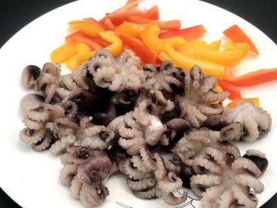 盐磨八爪鱼批发新鲜冷冻海鲜小章鱼饭店餐饮火锅食材八爪鱼图4