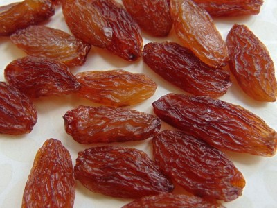 新疆特产绿宝石葡萄干 吐鲁番绿香妃干休闲零食500g 产地直销图5