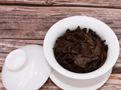 2011年福鼎白茶梅子香贡眉 日晒高山陈年老白茶散茶枣香寿眉 500g图3