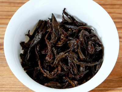 武夷山茶叶批发乌龙茶大红袍肉桂老枞水仙雀舌奇兰散装批发图2