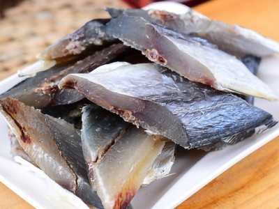 【厂家货源】新晒鲅鱼干500g海鱼咸鱼海鲜干货渔民自晒大鲅鱼批发图2