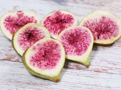 喜龙果 散装冻干无花果 特色果干 即食休闲果蔬脆零食 批发图3