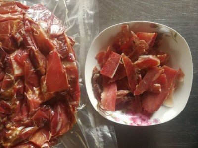 火腿肉煲汤炒菜手工腌制腊肉火腿边角碎料全精经济型咸肉浙江厂家图3