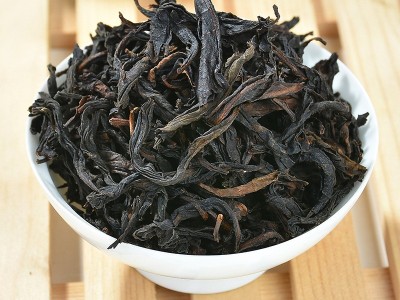 便宜红茶厂家批发云南滇红茶叶浓香型工夫红茶散装新茶口粮茶袋装图4