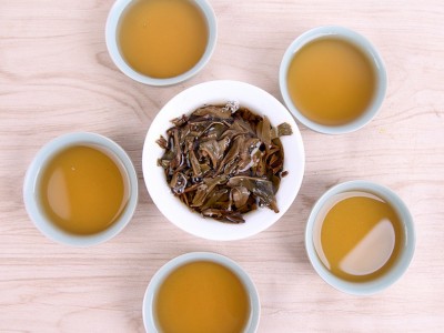 景迈山古树晒青茶生肖系列马上吉祥云南七子饼茶普洱茶黑茶生茶图3