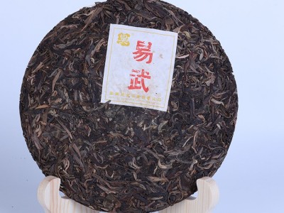 2007年经典易武正山生茶茶叶 云南特产普洱茶 大叶种茶生茶饼茶图2