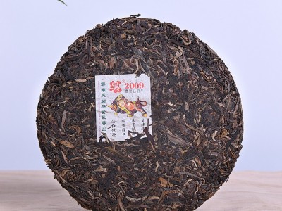 盛世金牛陈年普洱茶产地直销普洱茶生茶七子饼茶云南特色茶叶春茶图2