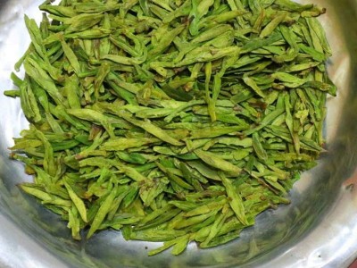 2022新茶绿茶口感醇香毛尖散茶碧螺春茶叶高山云雾绿茶500g散装图4