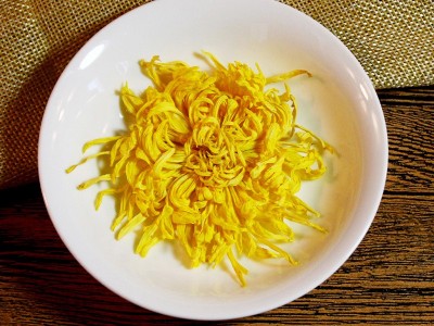 产地直销修水金丝皇菊20年新花散装菊花茶一朵一杯婺源大黄菊批发图4
