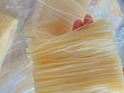 袋装小麦冷面冷面店用冷面定制代加工oem吉林冷面面饼220g批发图2