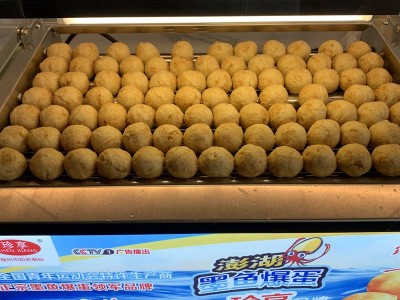 珍享澎湖墨鱼爆蛋小丸子爆烤丸火锅麻辣烫烧烤油炸商用20斤整箱批图2
