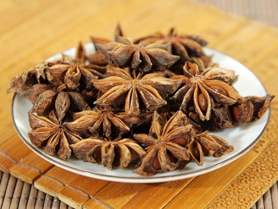 产地直供广西八角大料 干货调味香料八角 大茴香火锅底料图3