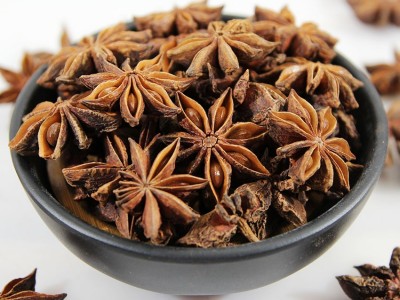 产地直供广西八角大料 干货调味香料八角 大茴香火锅底料图5