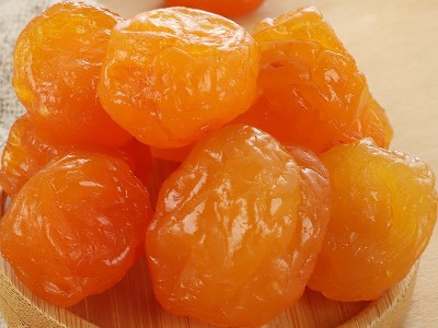 散装批发休闲零食酸甜情人梅蜜饯凉果水果脯梅子干开胃秘制相思梅图3