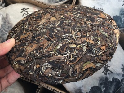 福鼎高山白茶饼批发 老白茶饼寿眉白茶一件代发图3
