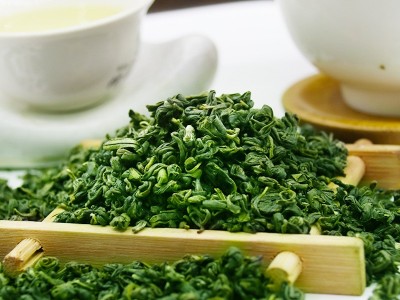 贵州绿茶2022新茶 高山云雾青茶炒青茶叶 绿宝石茶叶500g散装图4