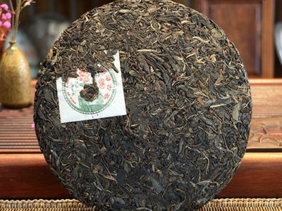 永明茶厂茶叶批发 2007年普洱生茶布朗山400克饼 石磨古茶图2