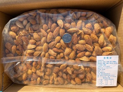 2002年新日期巴旦木整箱10斤 薄皮NP奶香味 坚果炒货散装干果图2