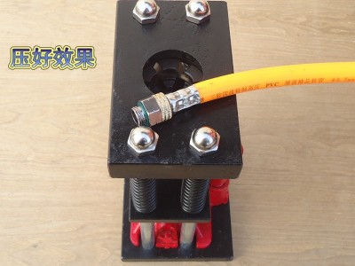 高压管压管机手动液压扣管机农用喷雾器打药管高压胶管压接头机器图4