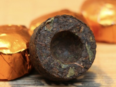 糯米香小熟沱云南普洱茶糯米香小沱茶陈年普洱熟茶迷你小金沱图3