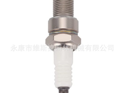 割草机配件火花塞适用于HONDA GX120 GX160 GX200 GX240 GX270图1