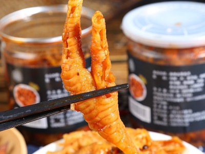 麻辣无骨鸡爪去骨罐装凤爪 零食凤爪 15瓶装图2