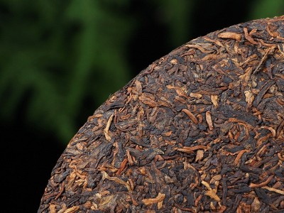 批发云南古树普洱茶熟茶饼茶宫廷 老七子饼 茶叶357g精品包邮图4