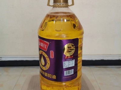 厂家供应现货满疆红食用花生调和油（花生27%葵油20%）5L图4