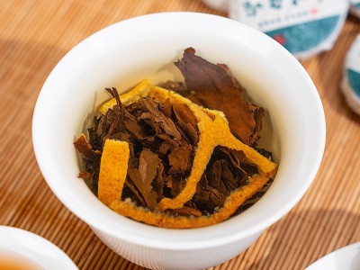 陈皮白茶小包装老白茶小茶饼寿眉陈皮白茶小饼干罐装500g图2