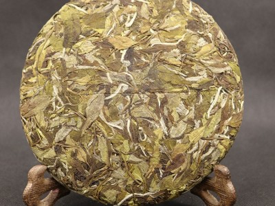福鼎白茶白牡丹厂家批发2019年高山陈香白牡丹茶饼350g源产地茶叶图2
