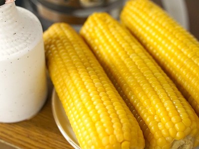 厂家直供德乐圆关东老味道有机糯玉米新鲜玉米棒200g*10盒真空图3