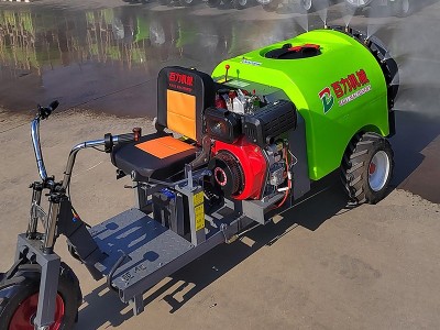 厂家货源三轮车座驾式果树打药机百力乘坐式风送喷雾机果园喷雾机图4