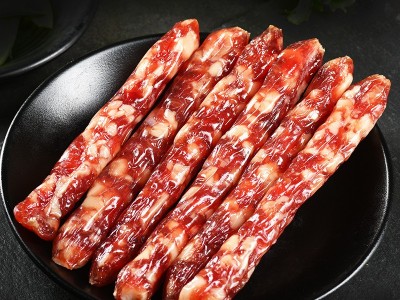 癫狂 腊肠广味香肠即食四川麻辣香肠广式香肠烤肠7分瘦500g袋装图5