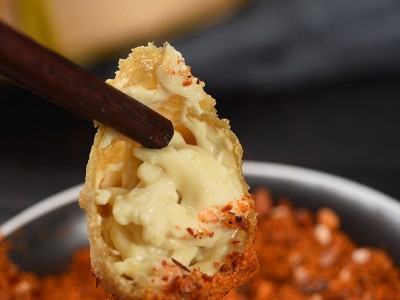云南豆制品石屏包浆豆腐建水臭豆腐批发油炸烧烤火锅分销产 地直发图4