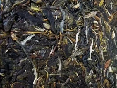 云南普洱茶走量批发大叶种晒七子饼茶生普清香口感收藏饼装357g图4