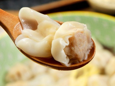 150g虾仁猪肉小馄饨三鲜云吞宝宝速冻早餐食品荠菜猪肉小馄饨抄手图3