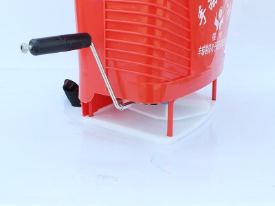 厂家直销 背负式手摇施肥器 扬肥器 撒肥机 水肥一体机图3