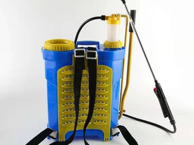 厂家直供16L手动喷雾器农用手压式打农药机背负式手摇消毒喷壶图3