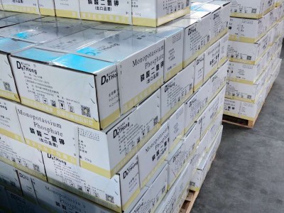 新疆厂家批发葡萄瓜果树蔬菜花卉99%含量磷酸二氢钾肥料飞防苗木图4