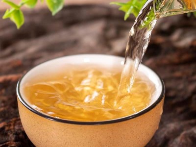 茶叶批发 白茶 云南古树白茶 2020年高山春茶 清甜高香 茶饼 200g图4