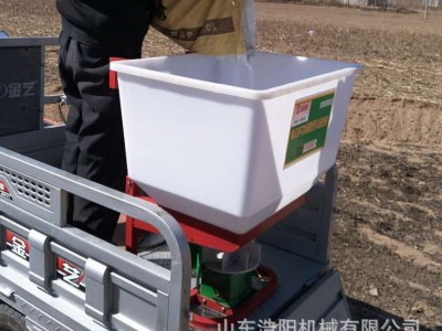 批发150W车载式电动撒肥机 拖拉机前置施肥工具 颗粒化肥抛撒机图3