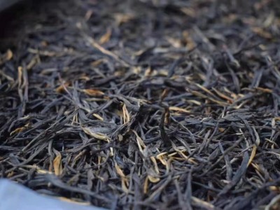 松针滇红 云南凤庆滇红散茶 经典58红茶图4