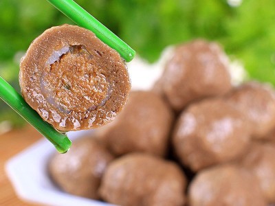 渝都撒尿丸鸡肉丸串丸潮汕肉丸速冻丸子关东煮麻辣烫火锅食材批发图3