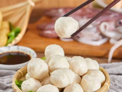 潮汕特产墨鱼丸 250g/袋海鲜速冻食材涮火锅麻辣烫鲜爽墨鱼丸批发图2
