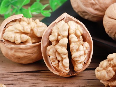 新疆薄皮核桃原味185核桃 手剥核桃坚果新疆特产阿克苏纸皮生核桃图4