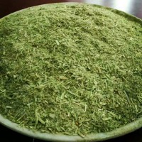 厂家批发家畜家禽紫花苜蓿草粉今年新草30公斤袋装饲料厂水产牧草